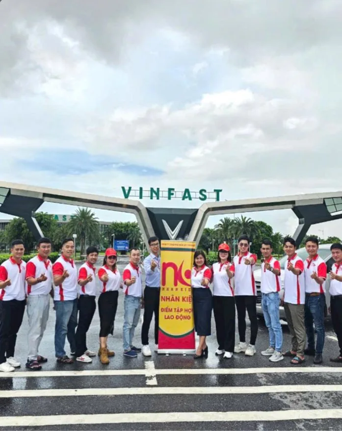 Đội tuyển dụng Nhân Kiệt làm việc tại khu công nghiệp